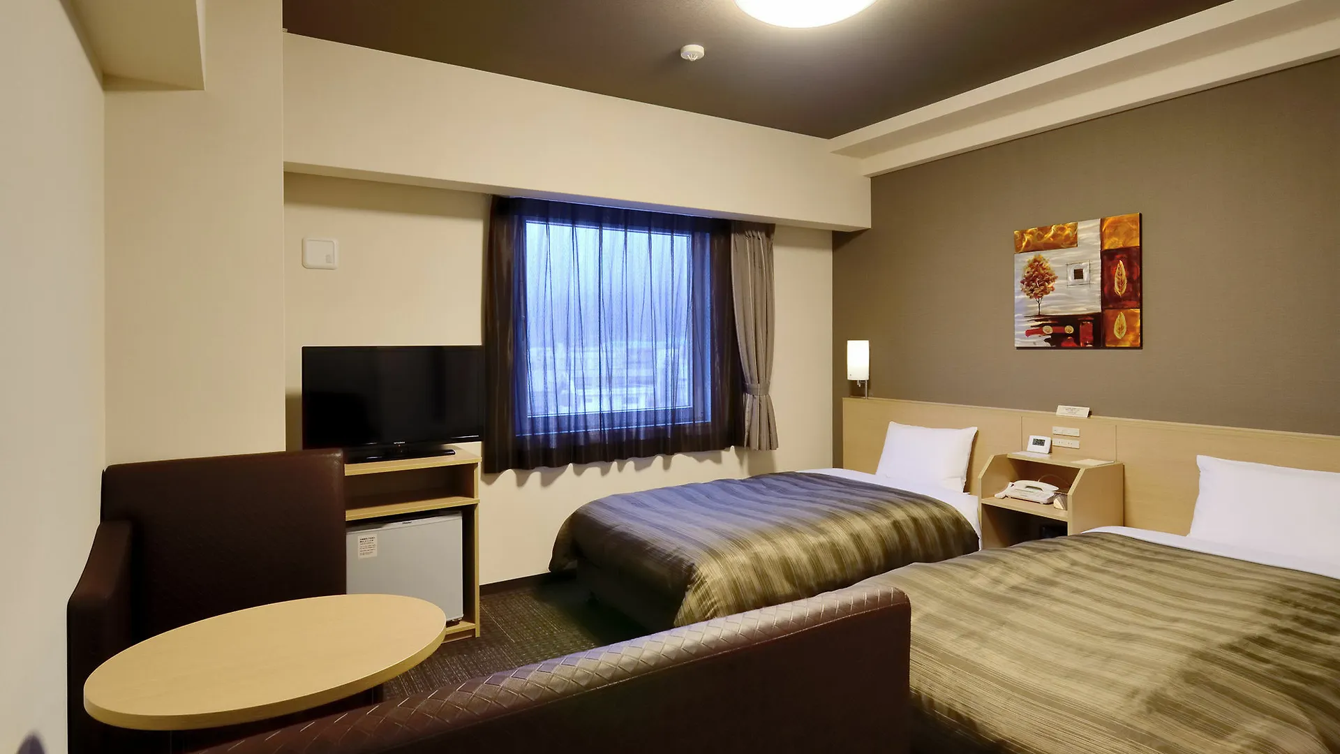 Hotel Route-Inn Ebina Ekimae